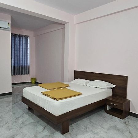 Golden Palace Residency Belagula Exterior photo